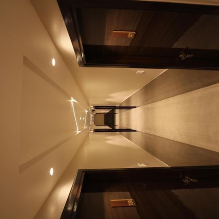 Hotel Maya Crystal Juhi Bari Exterior photo